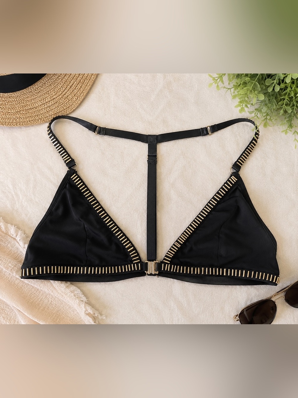 NWT Honey Punch Black Studded Triangle Bralette Top Size Medium